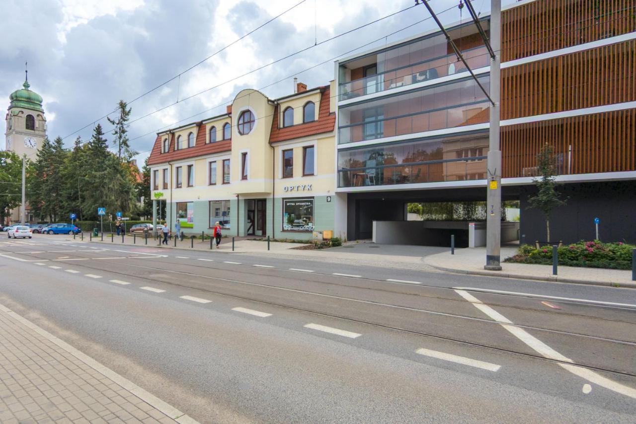 Bright & Trendy With Balcony By Renters Apartament Gdańsk